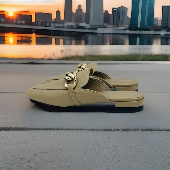 JiaLianNa Shoes Womens Size 7.5 Beige Brown Comfort Mules Heels Gold Chain Slip - Picture 2 of 10
